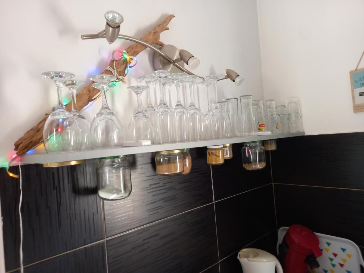Loft Ambrussum maison Meublée avec jacuzzi extérieur Villa Lunel  Exterior foto
